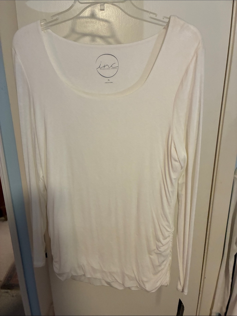 INC International Concepts White Long-Sleeve Scoop Neck Top with Side Ruching